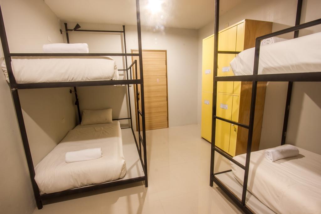 Sunny Hostel Chiangmai @Tha Pae Chiang Mai Pokój zdjęcie